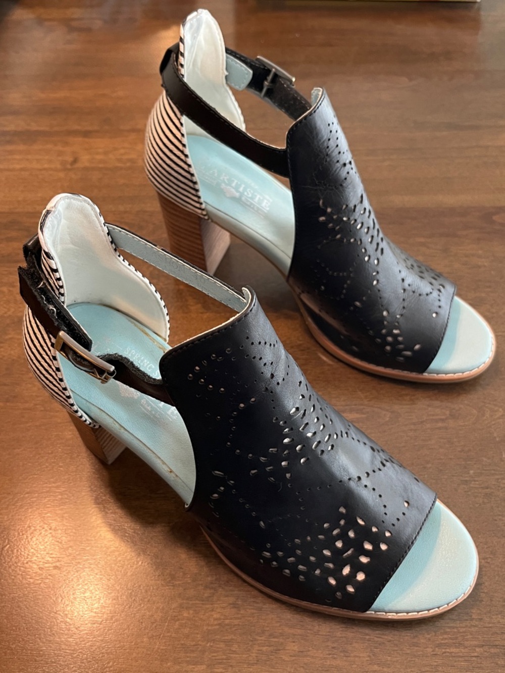 Perforated Black Peep-Toe Block Heels with Light Blue Insole